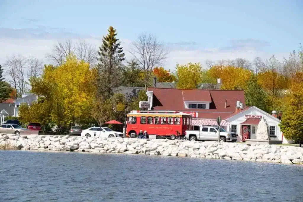 Ephraim Shores Resort trolley tours in Door County