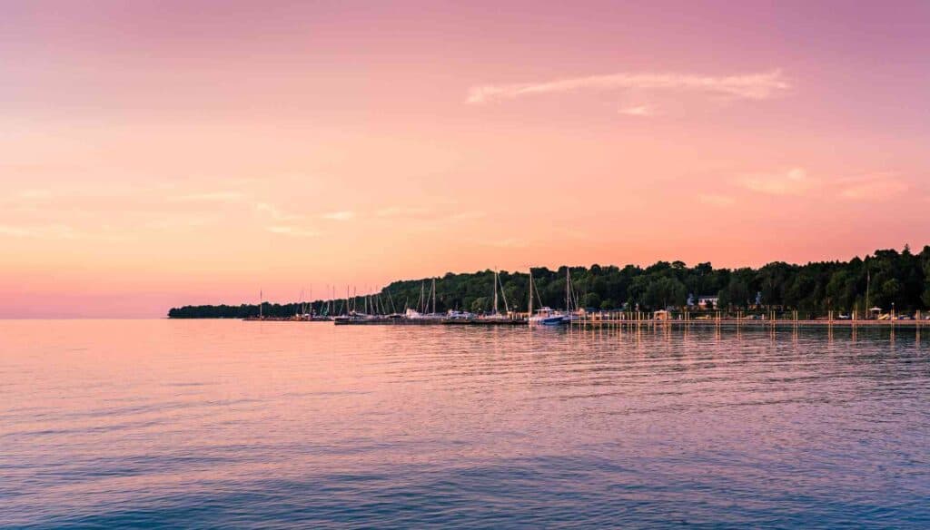 Ephraim Shores boat tours in Door County